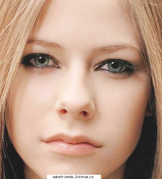Avril Lavigne - doris - All bands and celebrity