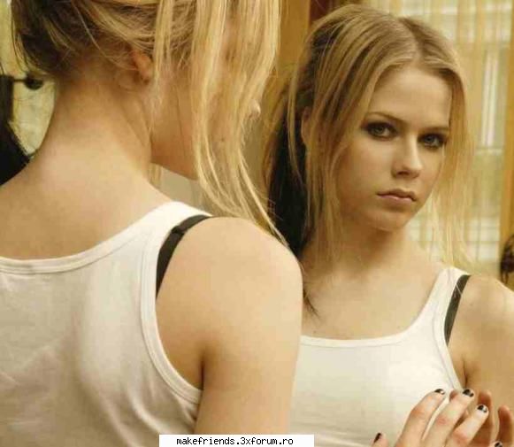 Avril Lavigne - doris - All bands and celebrity