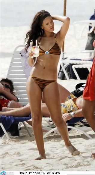 Poze - Asy - Rihanna