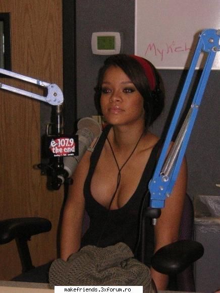 Poze - Asy - Rihanna
