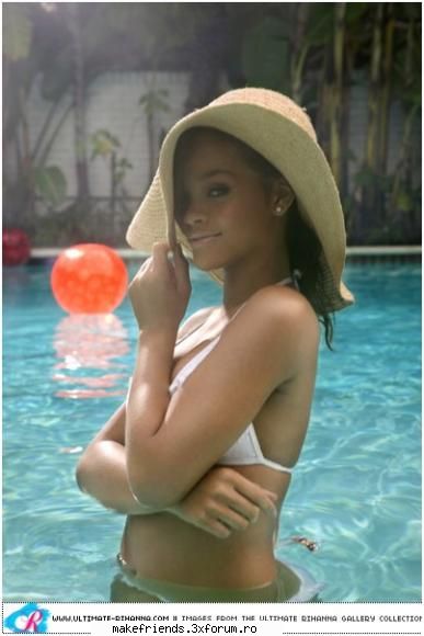 Poze - Grrrrrrrrrrrrrrrrrrrrrrr - Rihanna