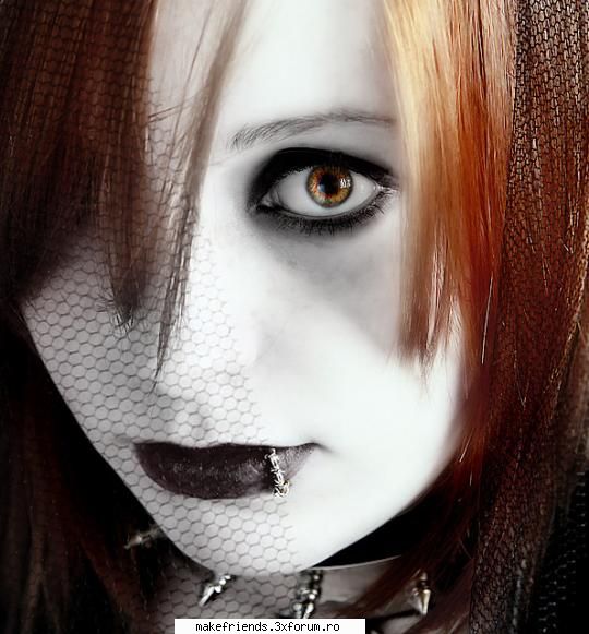 joc cu poze - ~ElEnA~ - ..::Jocuri::..